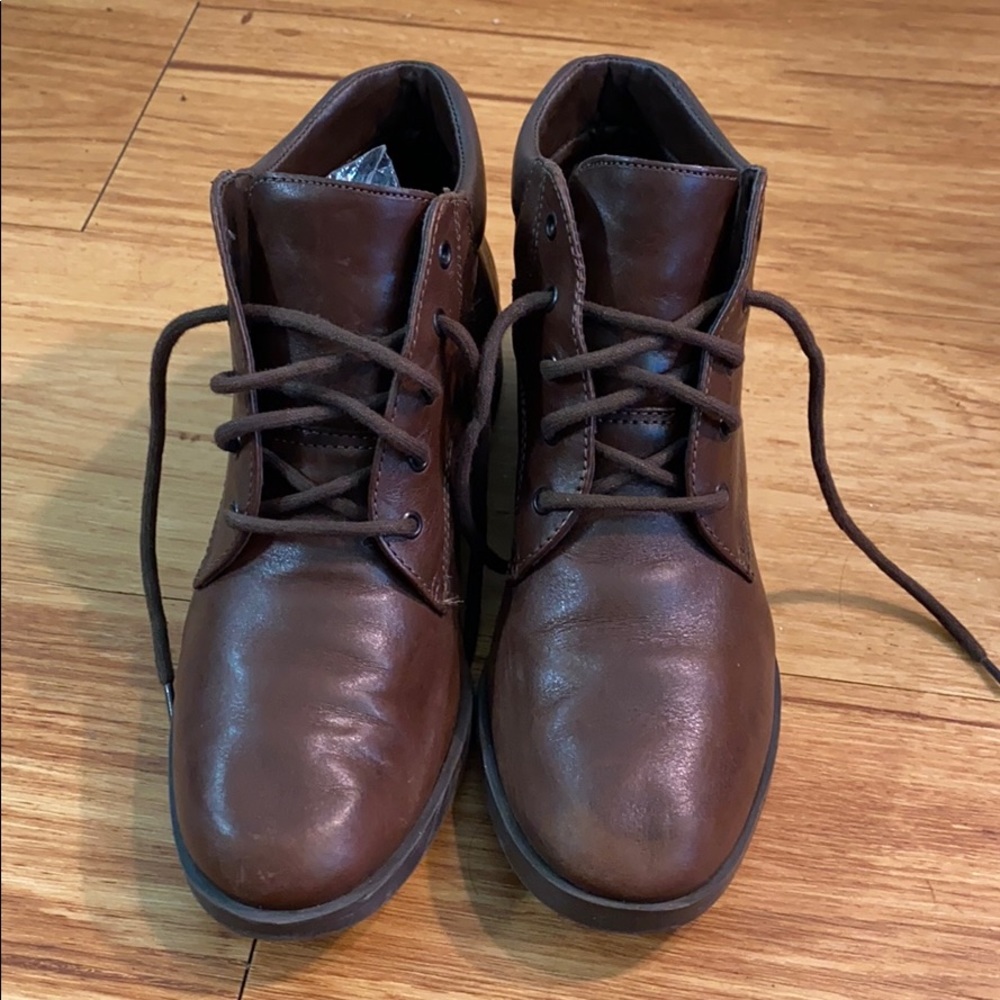Hilliard and Hanson shoes
